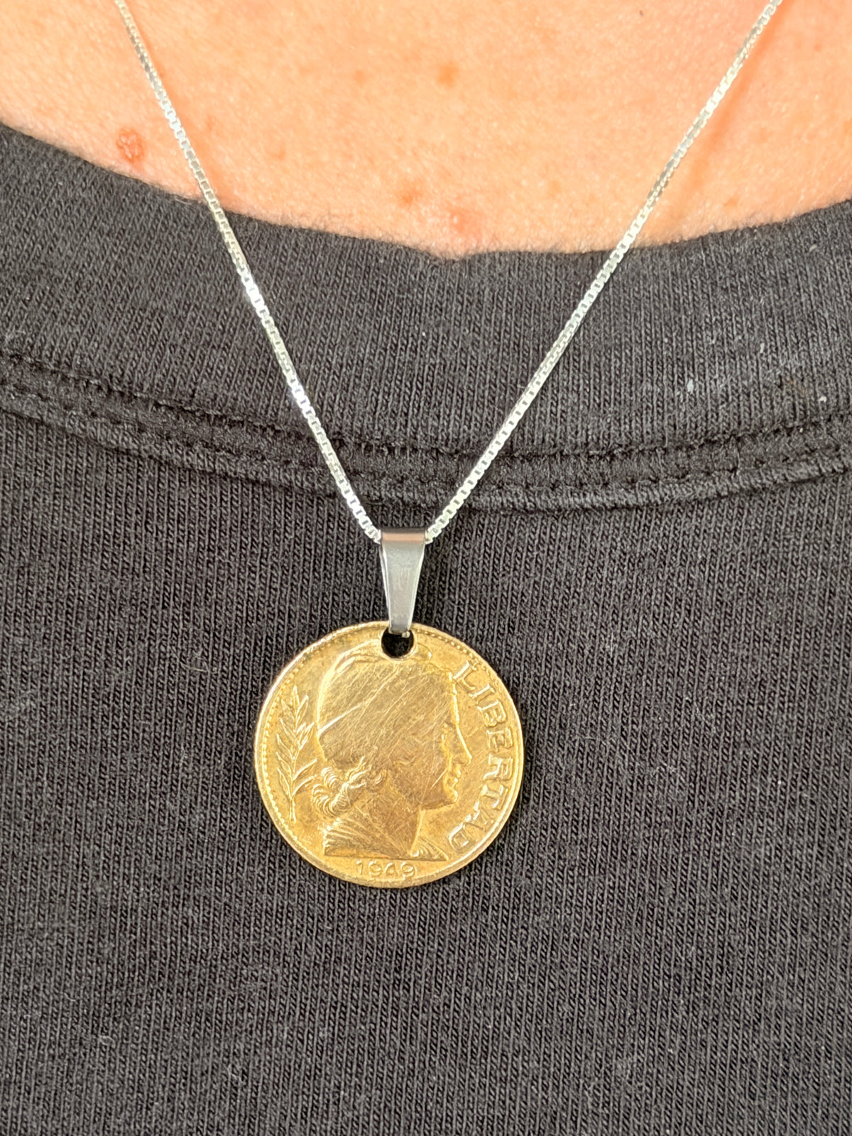 Argentina 	20 cent argentina coin gold libertad 	1949