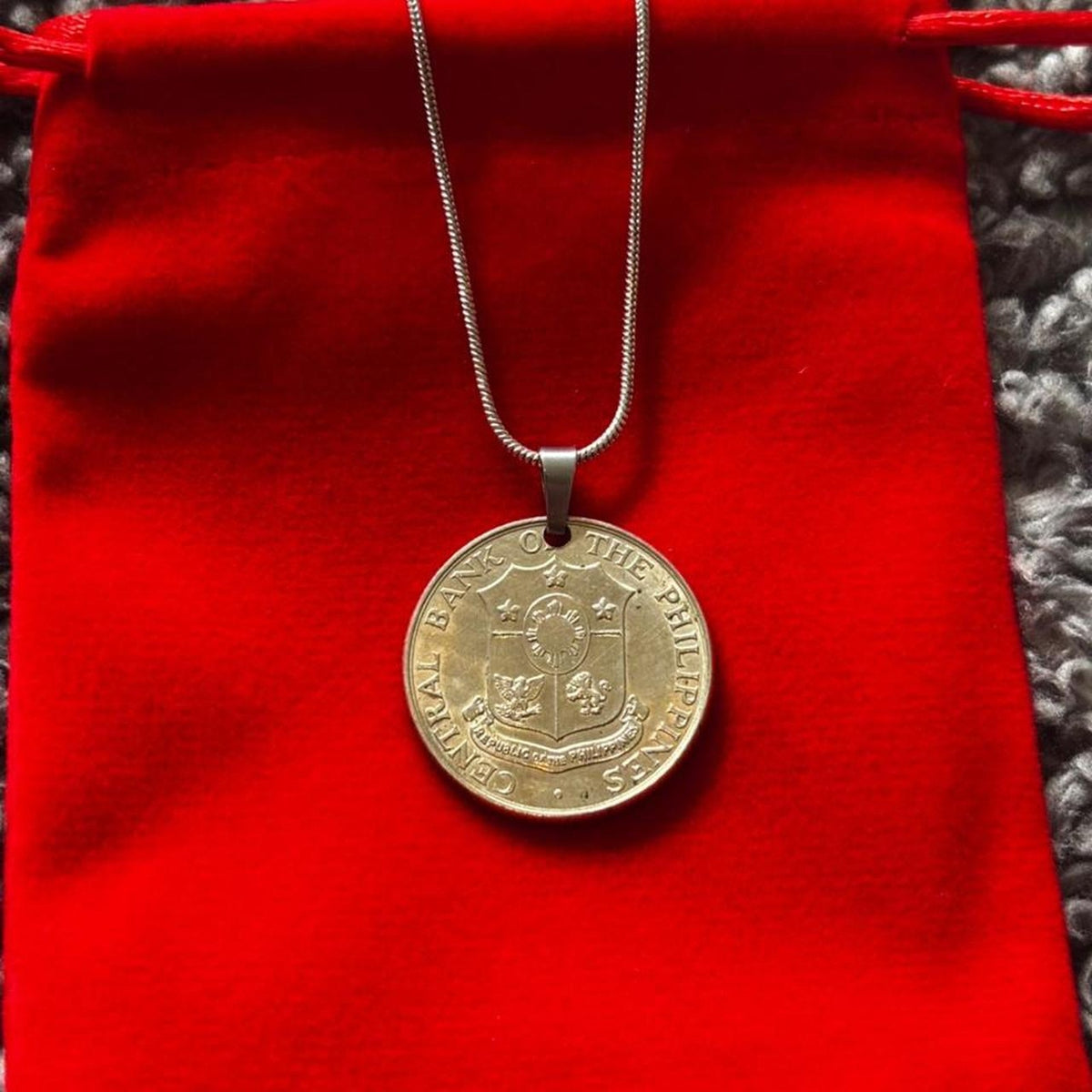 Philippines 1960 5 centavo coin
